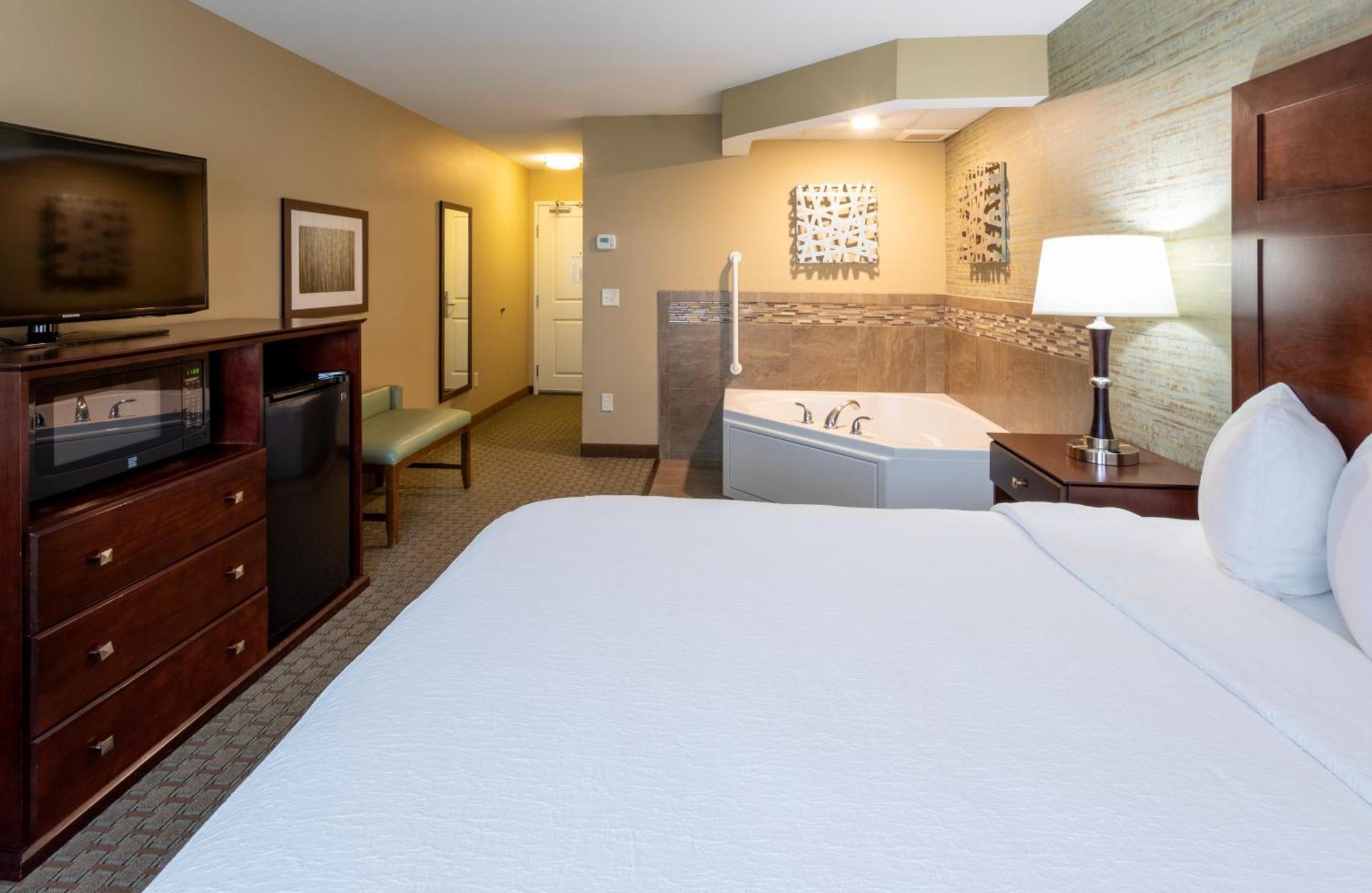 Grandstay & - Morris