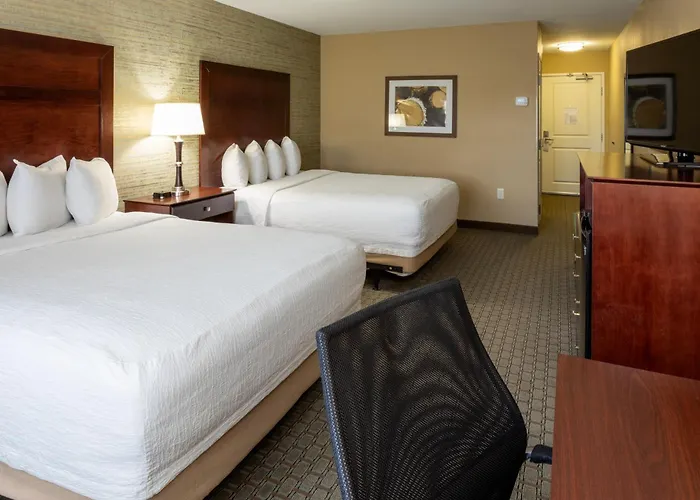 Grandstay Hotel & Suites - Morris