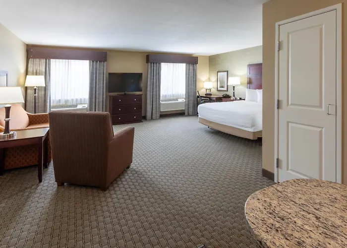 Grandstay Hotel & Suites - Morris